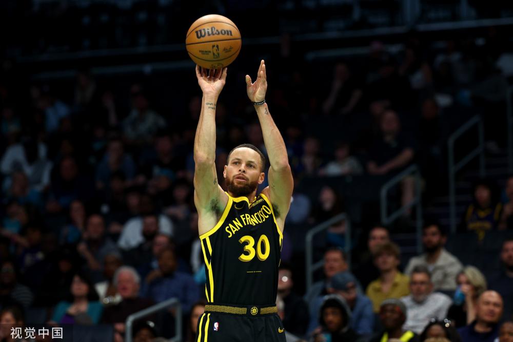 与此同时 与此同时