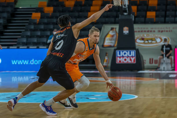 现也相当稳 现也相当稳