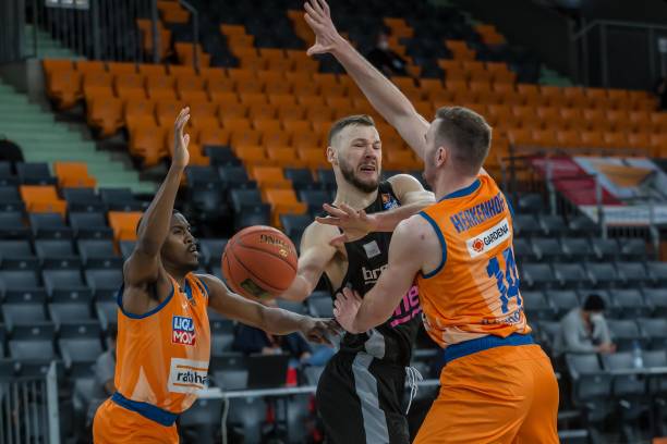 我感到满意 我感到满意