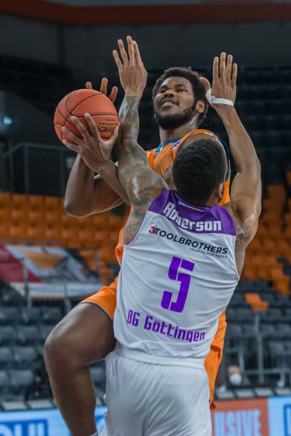 争议也随之 争议也随之